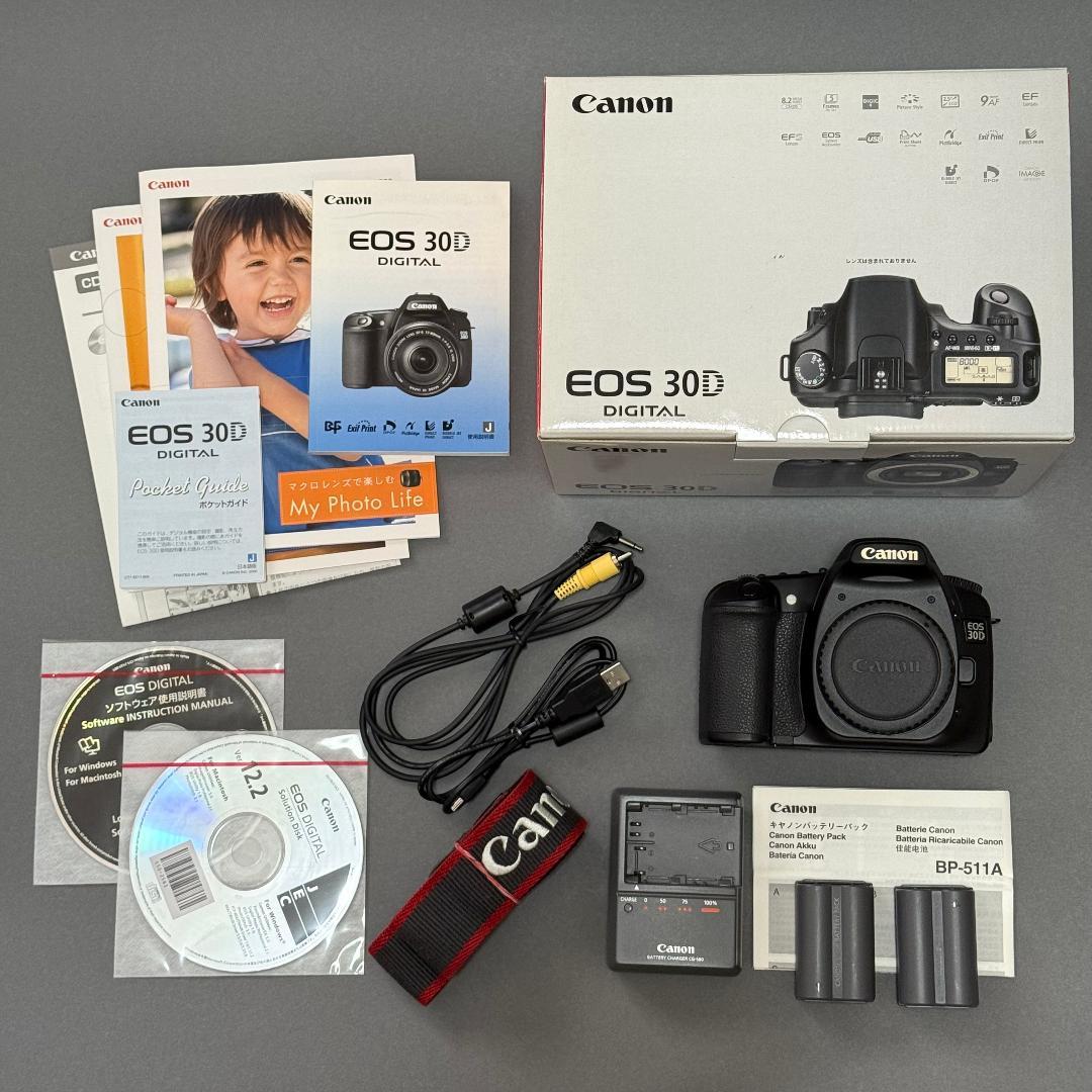 Canon EOS30D デジタル一眼レフカメラ／ボディ＆付属品一式