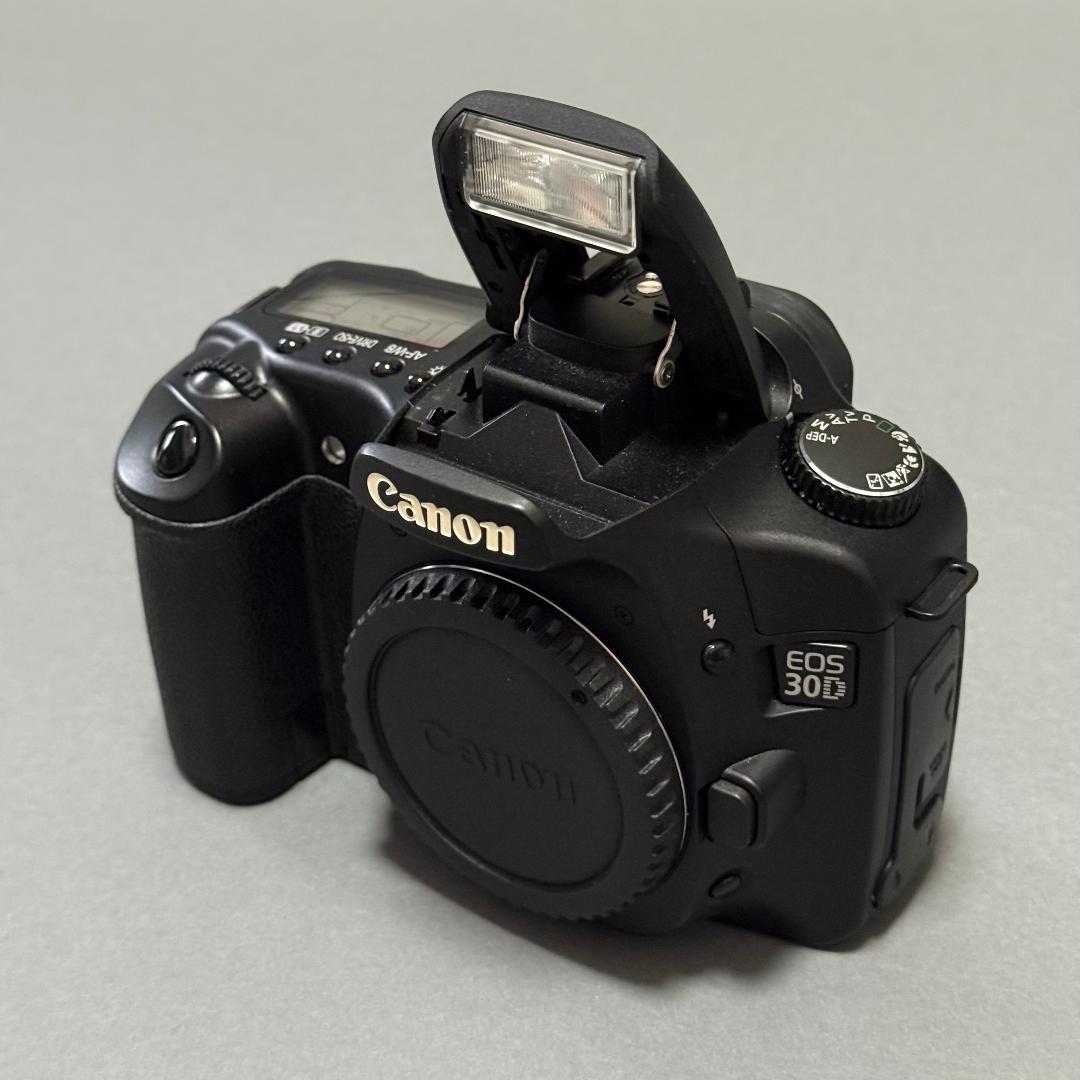 Canon EOS30D デジタル一眼レフカメラ／ボディ＆付属品一式