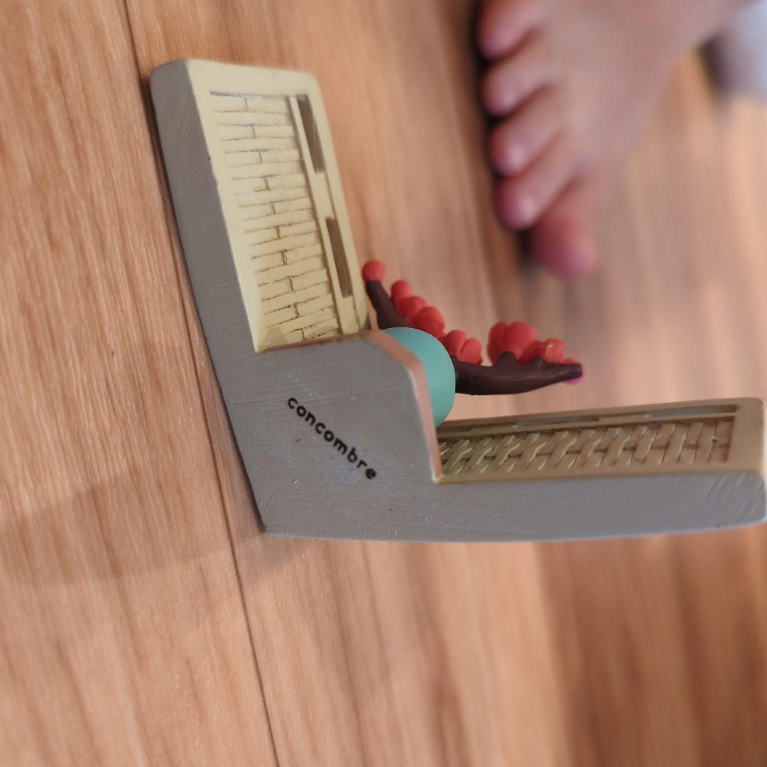 concombre 生け花のついたて