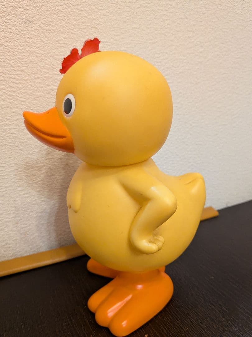 トロイマー　アヒルのガーコ　貯金箱　花飾り有