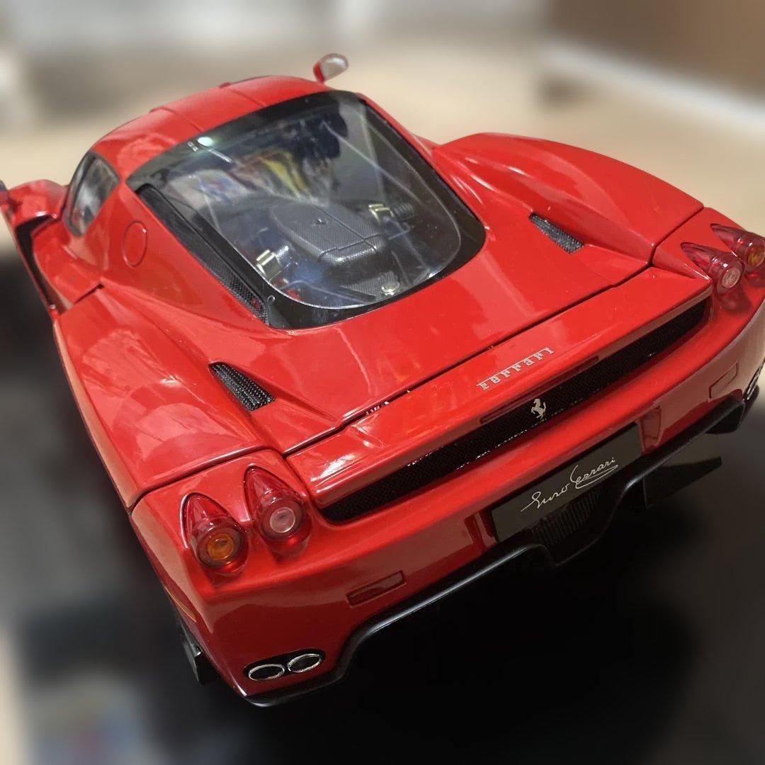 Ferrari LaFerrari 赤