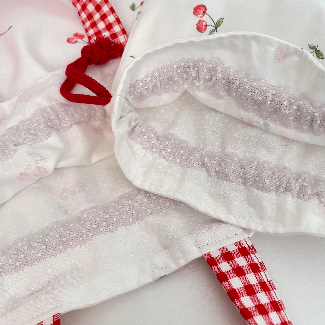 入園・入学　さくらんぼ柄赤チェック　レッスンバッグ、上履き入れ、着替え袋、給食袋