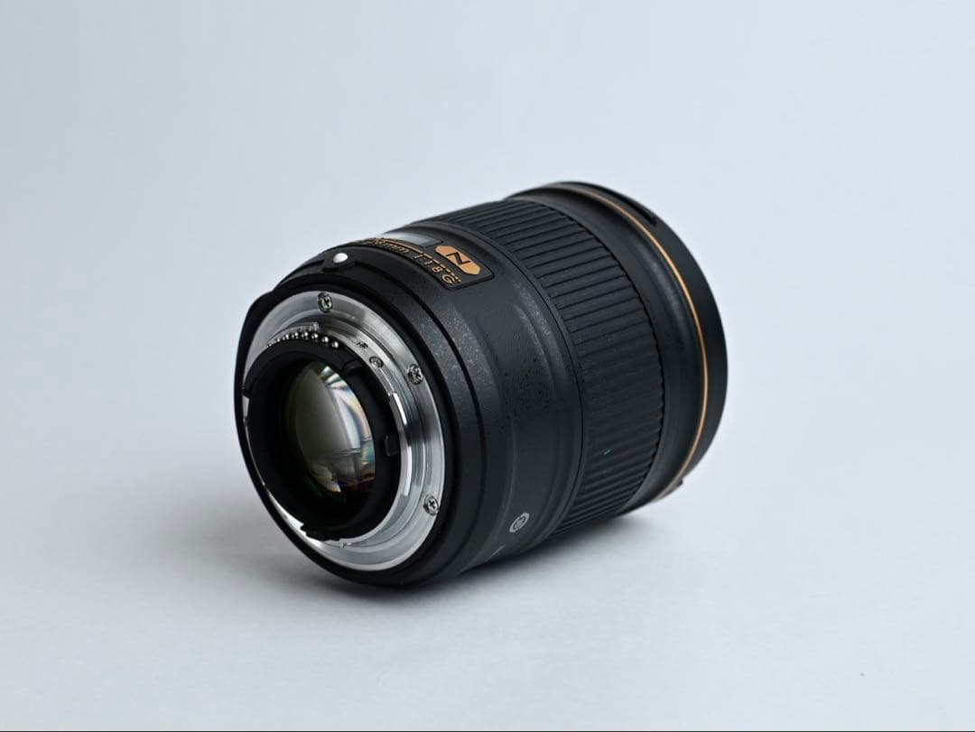 Nikon AF-S NIKKOR 28mm f/1.8G ED 美品