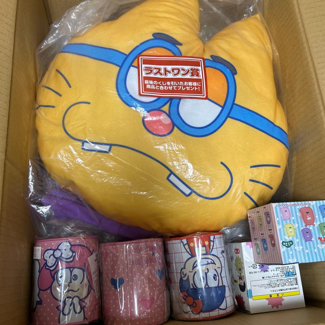 おそ松さん　クリアファイル　ぬいぐるみ　色紙などまとめ売り