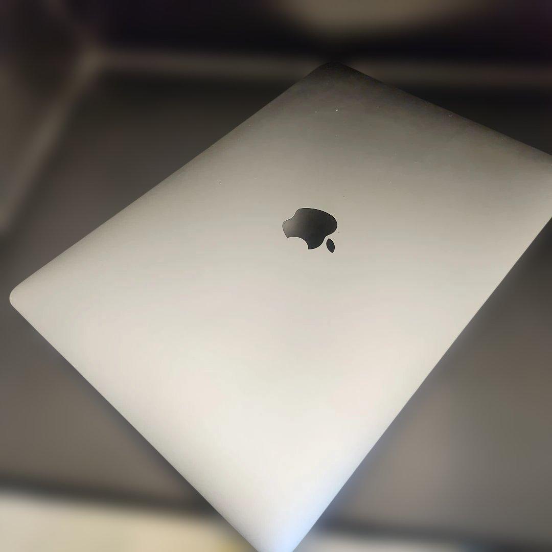 2020年MacBookpro13inchカスタマイズモデル