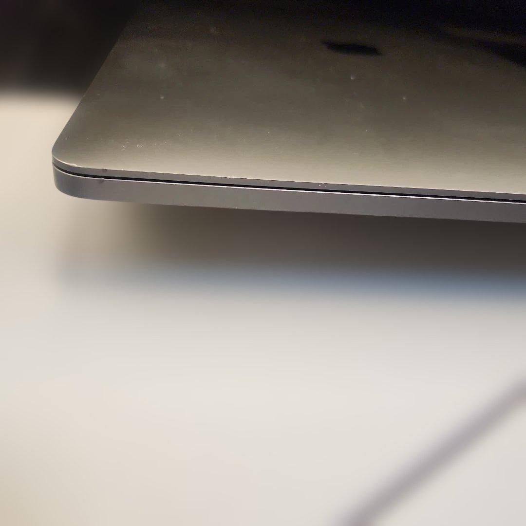 2020年MacBookpro13inchカスタマイズモデル