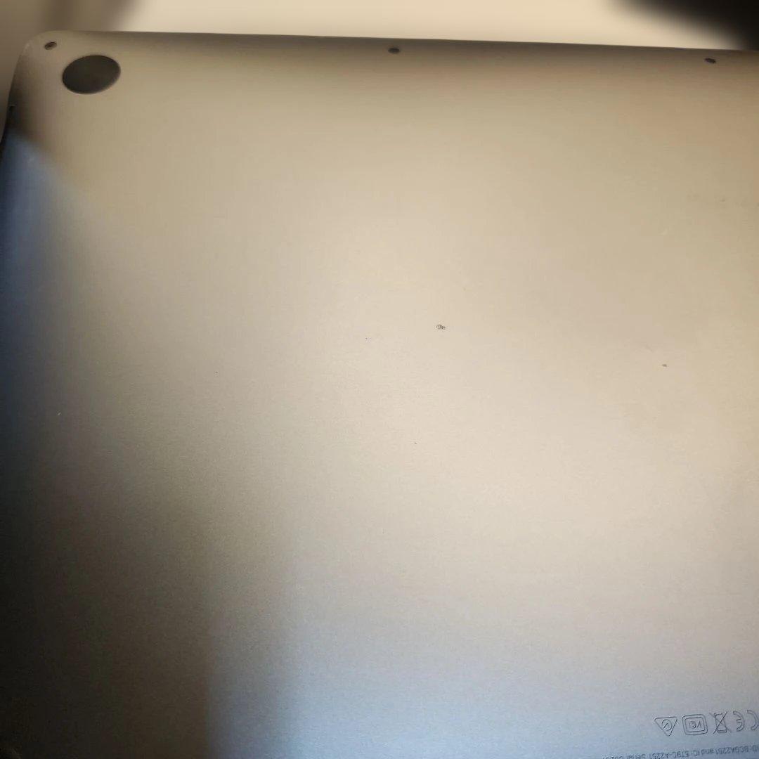 2020年MacBookpro13inchカスタマイズモデル