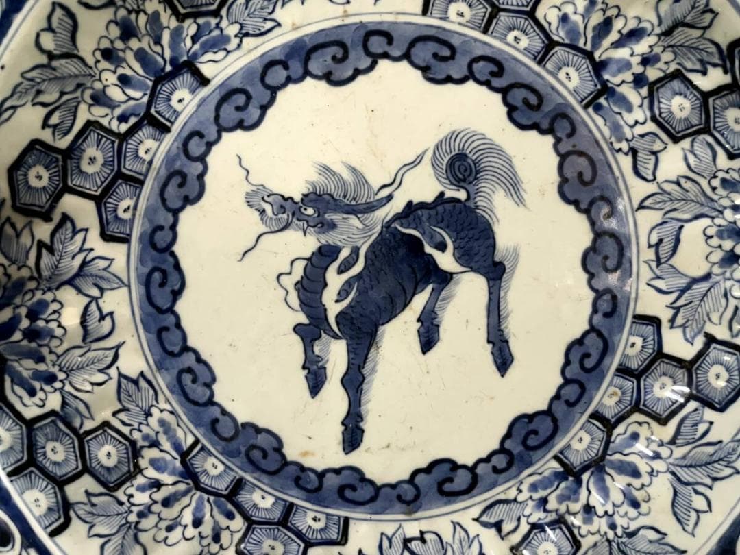 大皿■青華麒麟紋花弁型皿 染付花唐草 江戸期 古伊万里 古玩 時代物 骨董品■