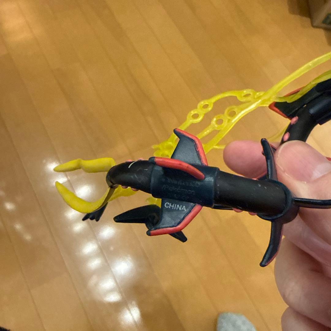 限定1000個 モンスターコレクション 黒いメガレックウザ モンコレ ポケモン