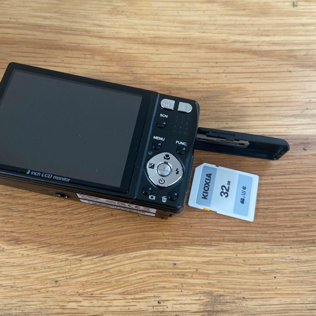 Polaroid t743 7.0メガピクセル コンパクトデジタルカメラ
