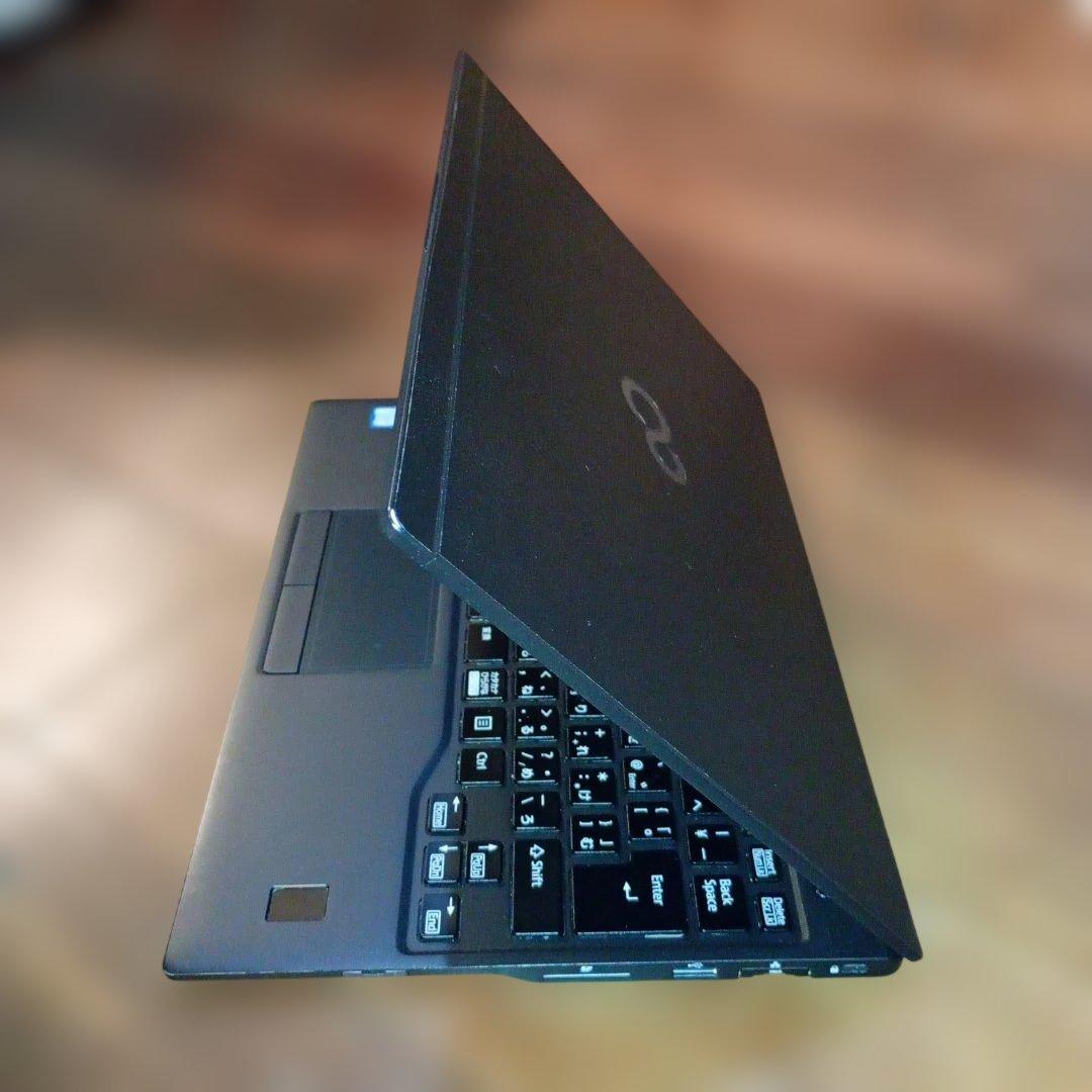 Fujitsu LIFEBOOK 4GB SSD256GB 指紋認証 オフィス