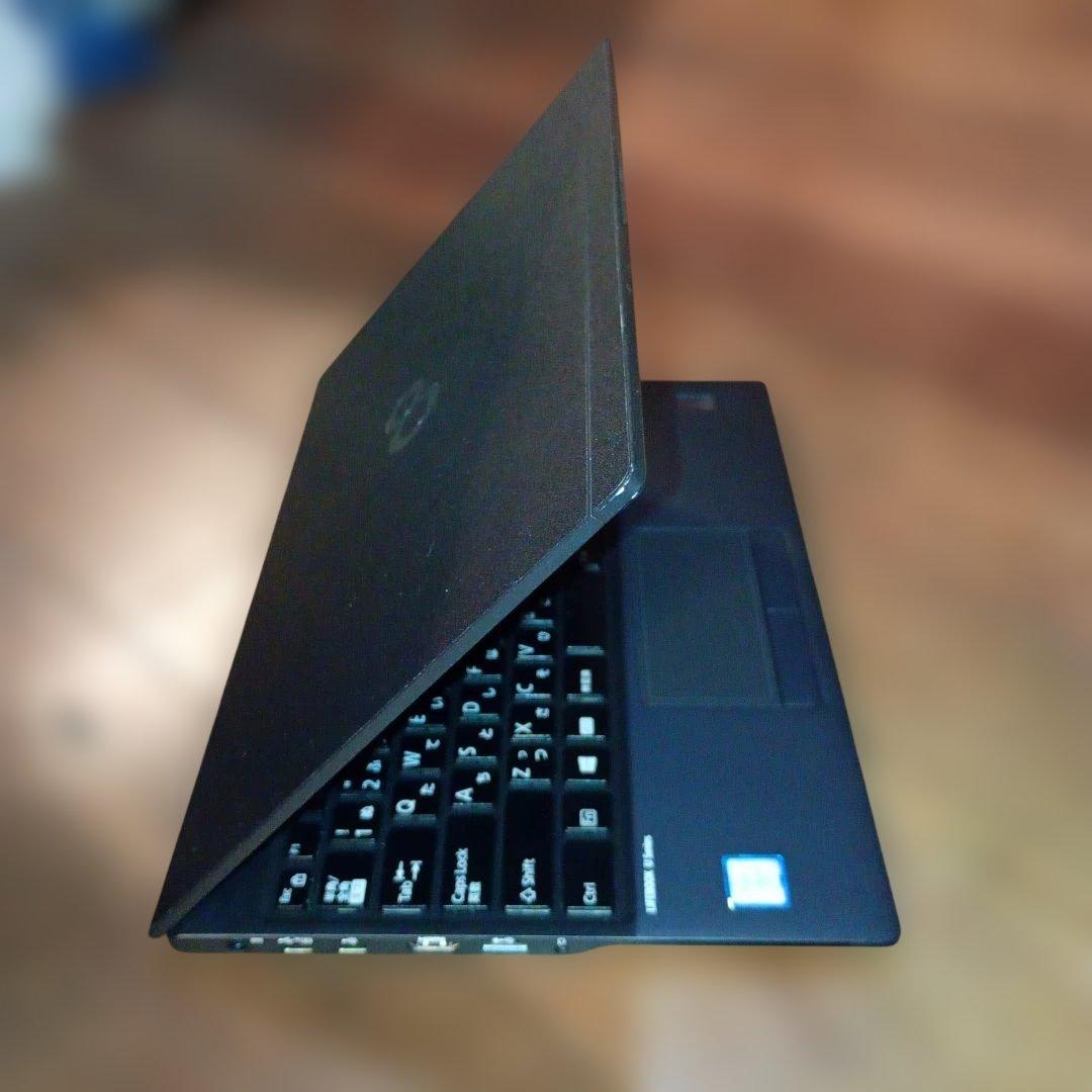 Fujitsu LIFEBOOK 4GB SSD256GB 指紋認証 オフィス