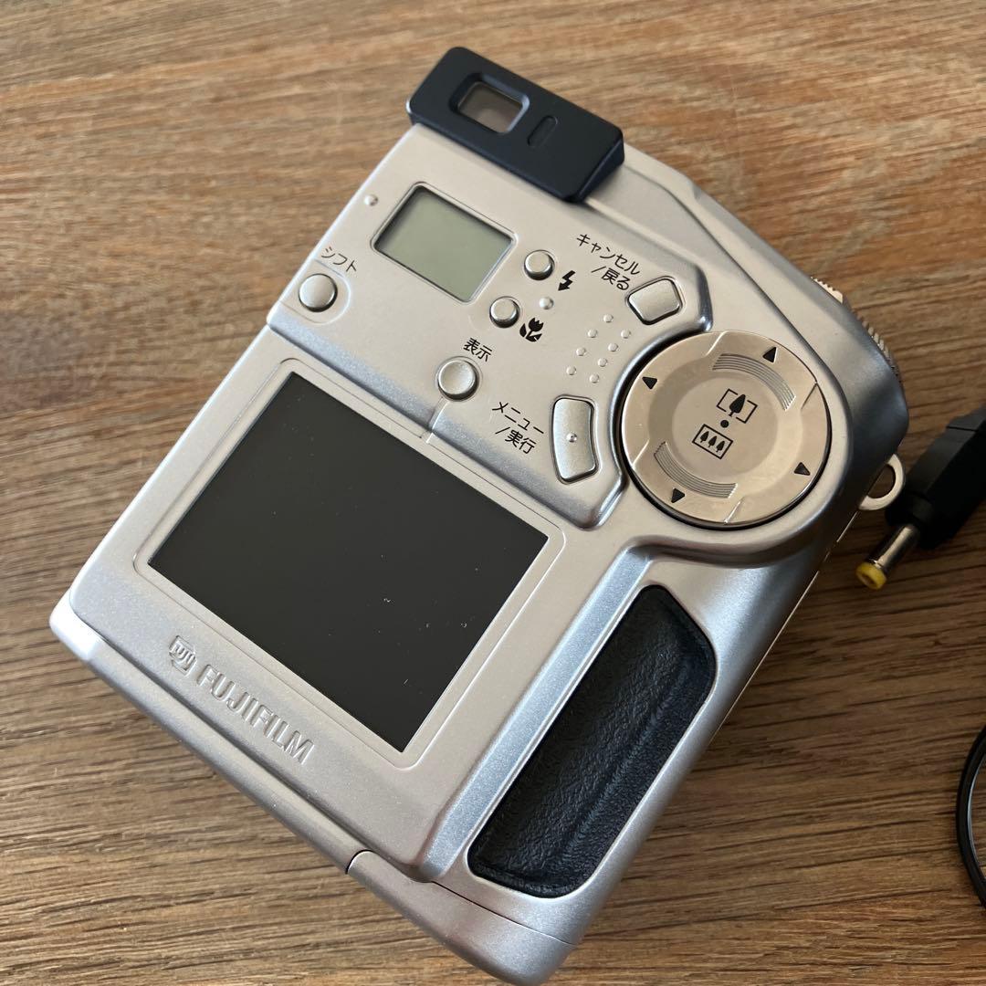 ✴︎オールドデジカメ✴︎FUJIFILM FinePix 1700Z