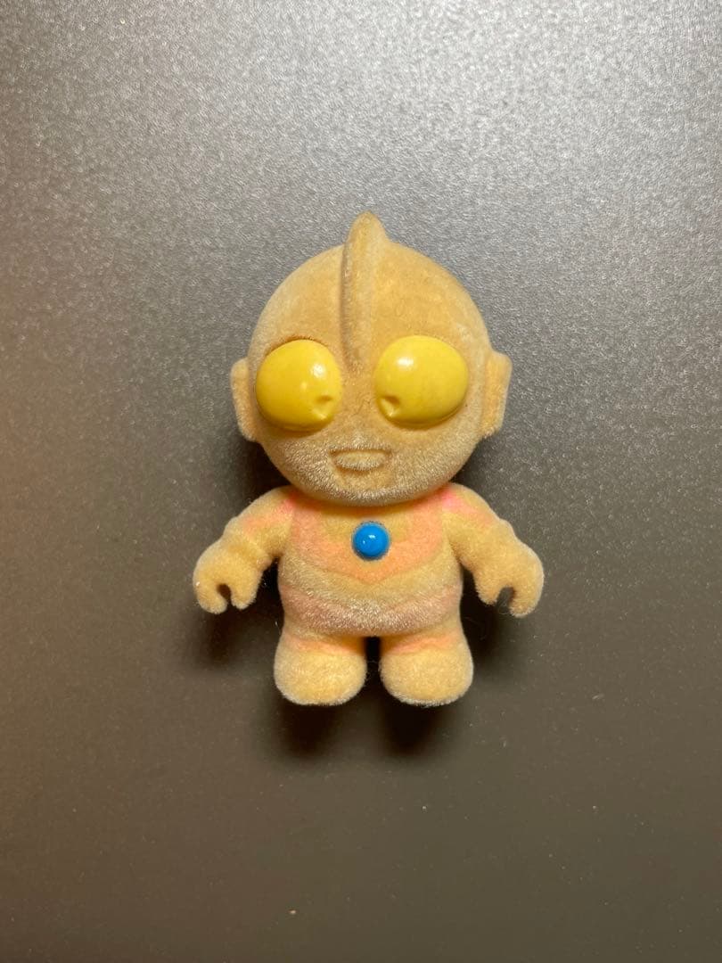 希少 バンダイ ウルトラマン グラフィティ ウルトラマンファミリー 当時物