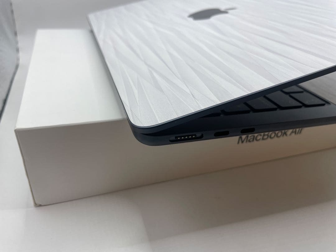 MacBook本体 Apple MacBook air M3 2024 16GB 256GB