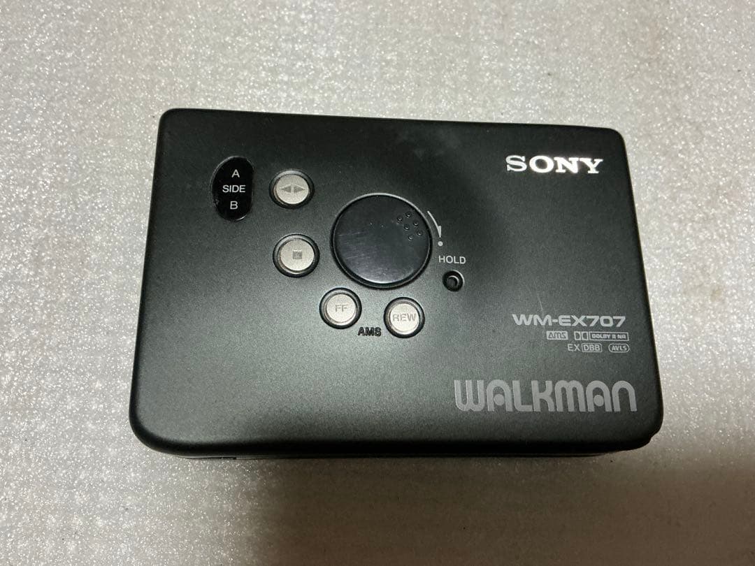 SONY／WALKMAN ＷＭ-EX707。【角に傷あり　付属品無し】。