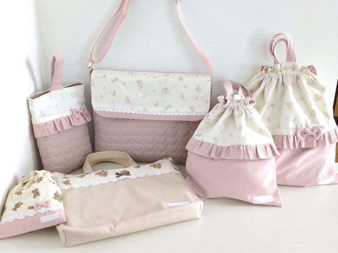 ハンドメイド　入園入学セット　レッスンバック　図書袋ショルダー　上靴袋お着替え袋