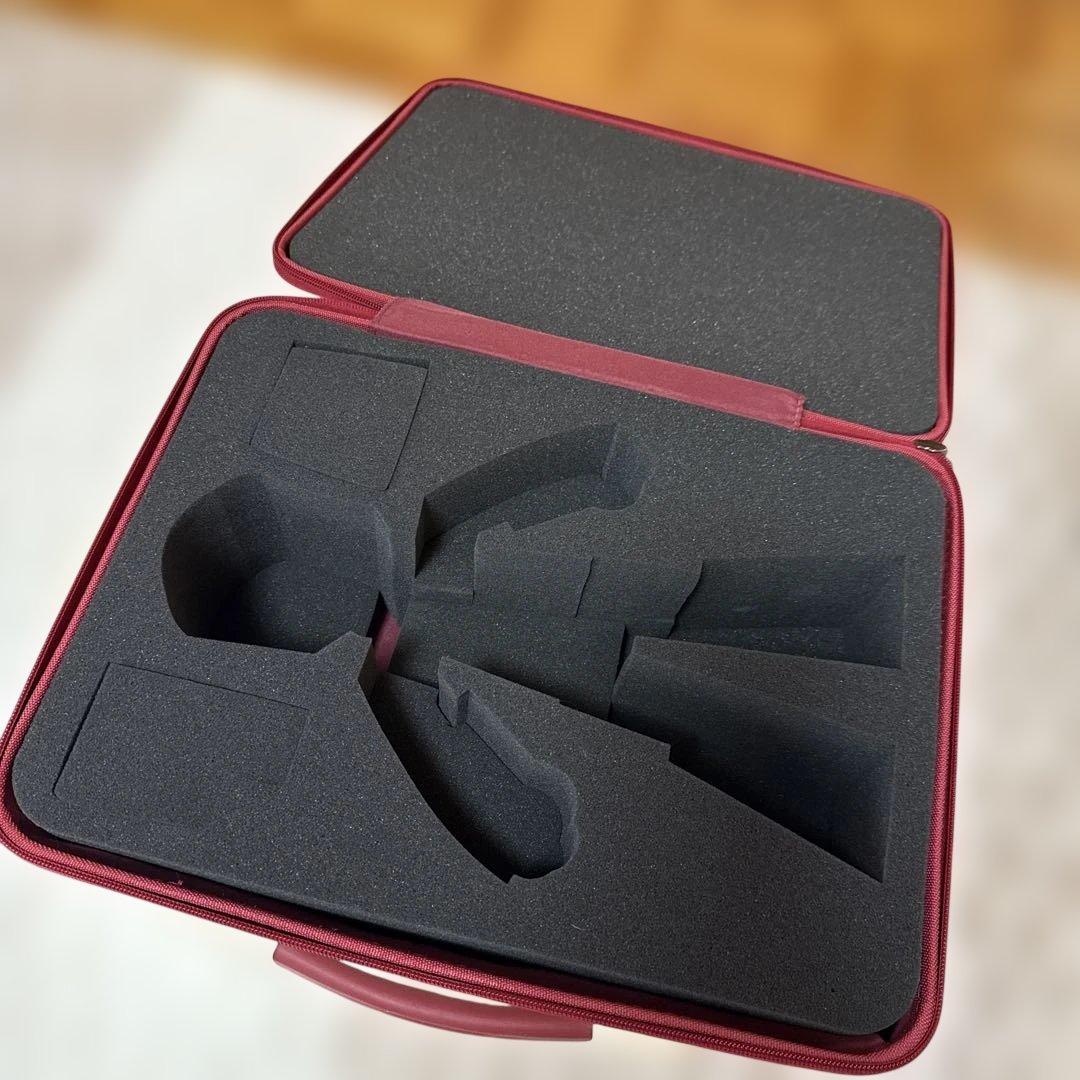 Robi ケースのみ　白色　中古品　ロビ