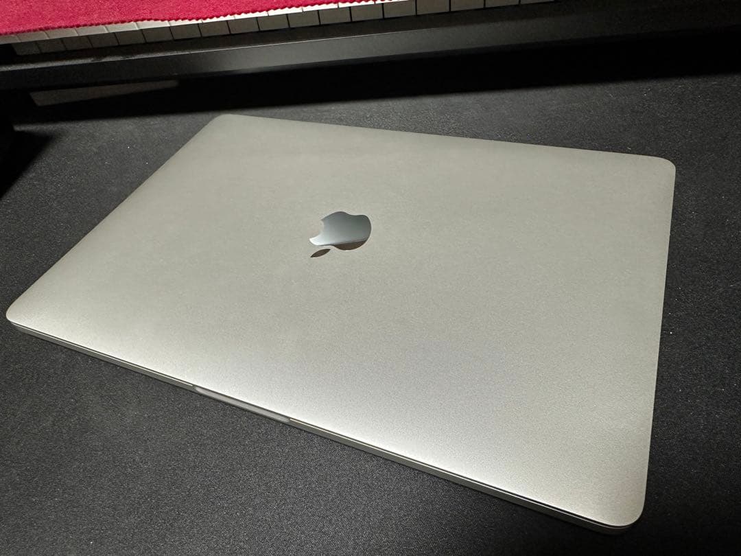 MacBook本体 MacBook Pro 13inch 2020 corei7 1TB 16GB