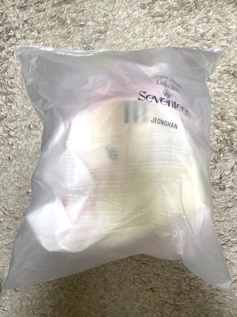 ジョンハン　トラム　アーティストメイド　ぬいぐるみ