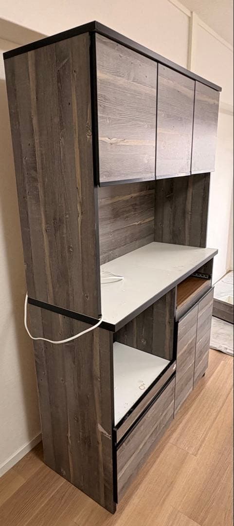 期間限定値下げ【引き取り限定】カップボード