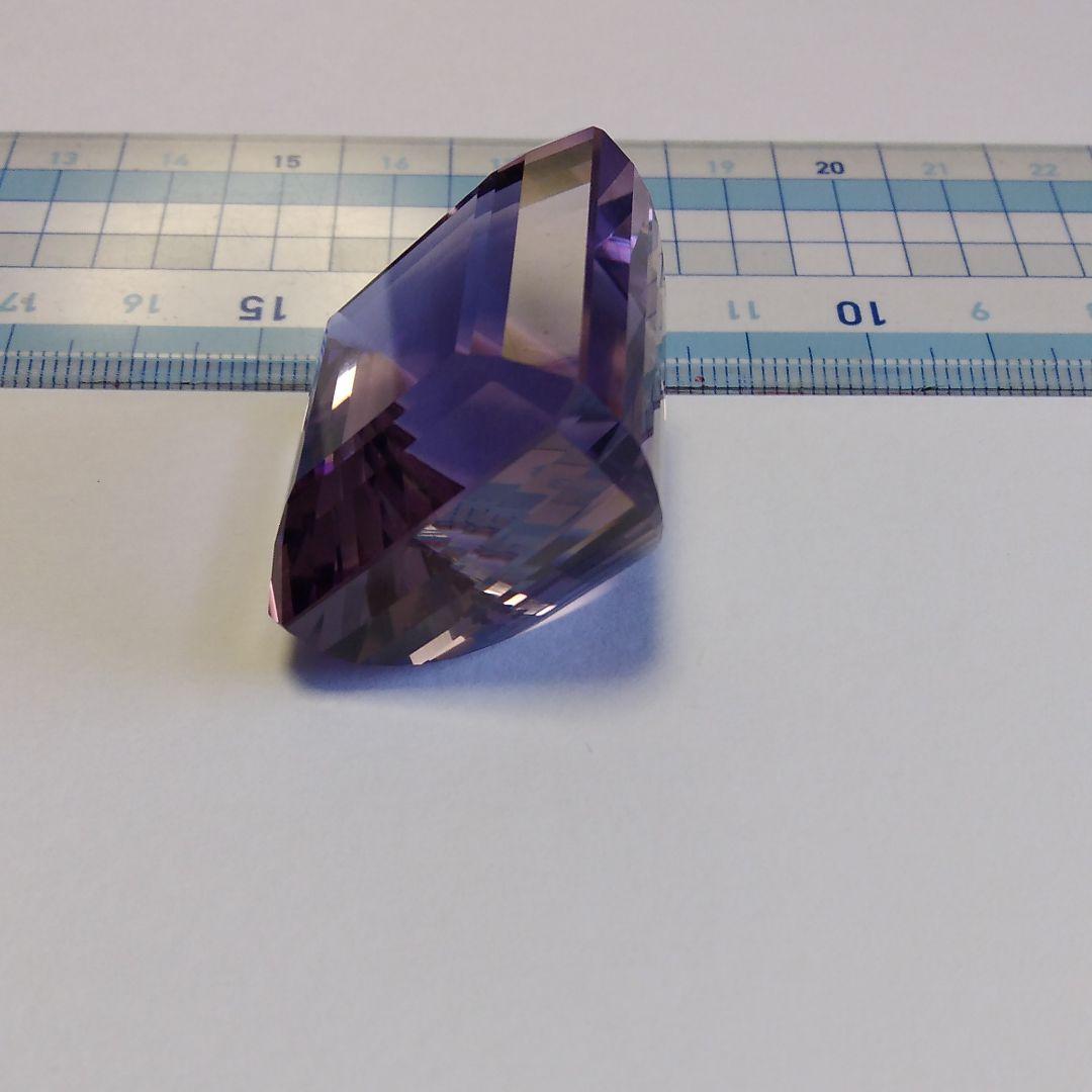 天然アメシスト　178.274ct！！　鑑定書付