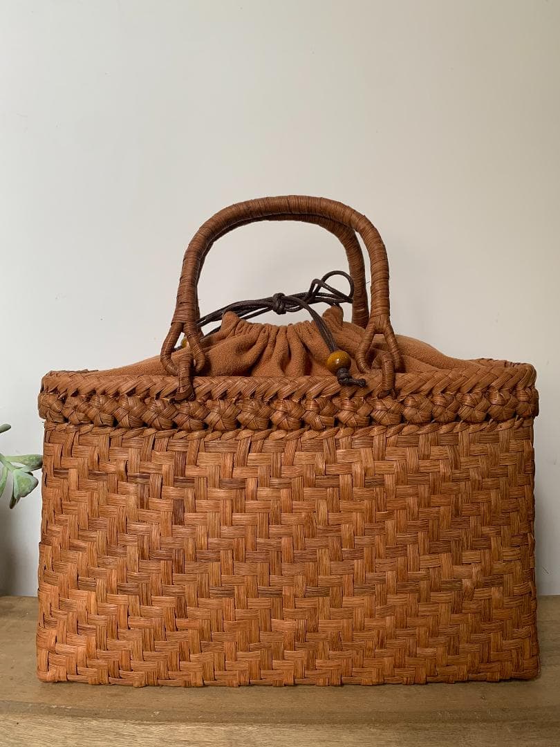【期间限定】山葡萄 かごバッグ 六角花結び編み 網代編み 変則二重編み 内布付き