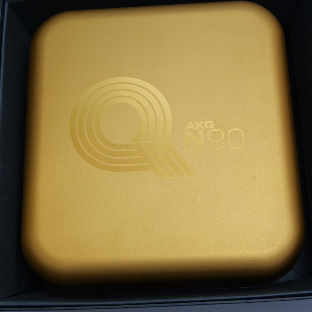 AKG N90Q 密閉型ノイズキャンセリングヘッドホン ブラック