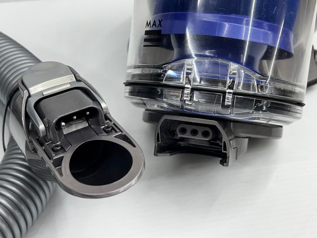 美品　動作保証品　ダイソン　CY24 掃除機　本体　ホース +ダストケース付き