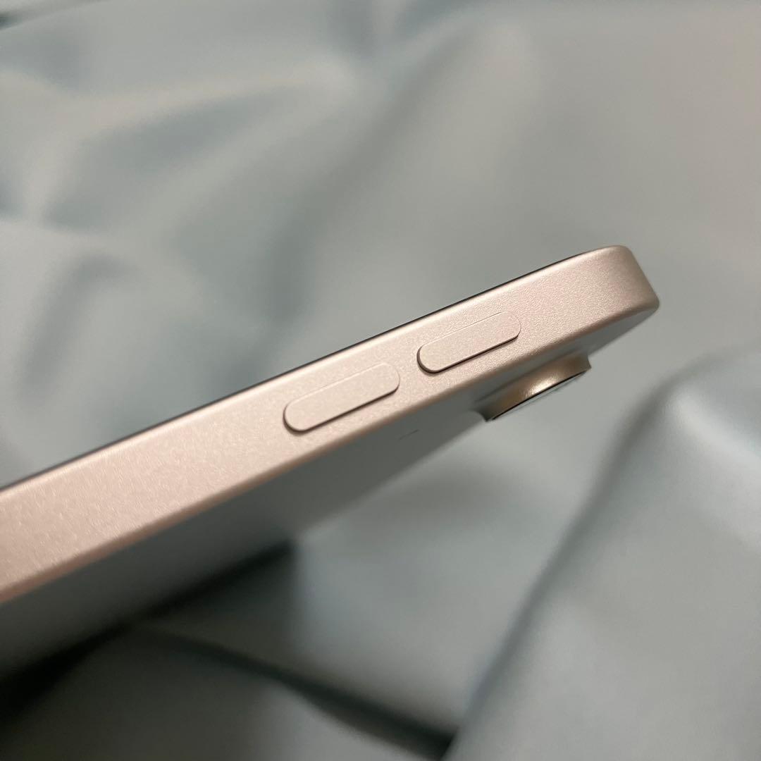 【超美品】今年3月発売の最新モデル！iPad第11世代 256GB Wi-Fi