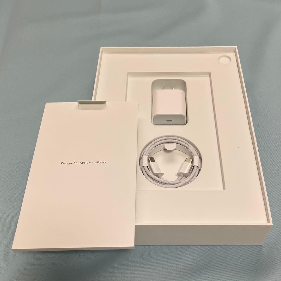 【超美品】今年3月発売の最新モデル！iPad第11世代 256GB Wi-Fi