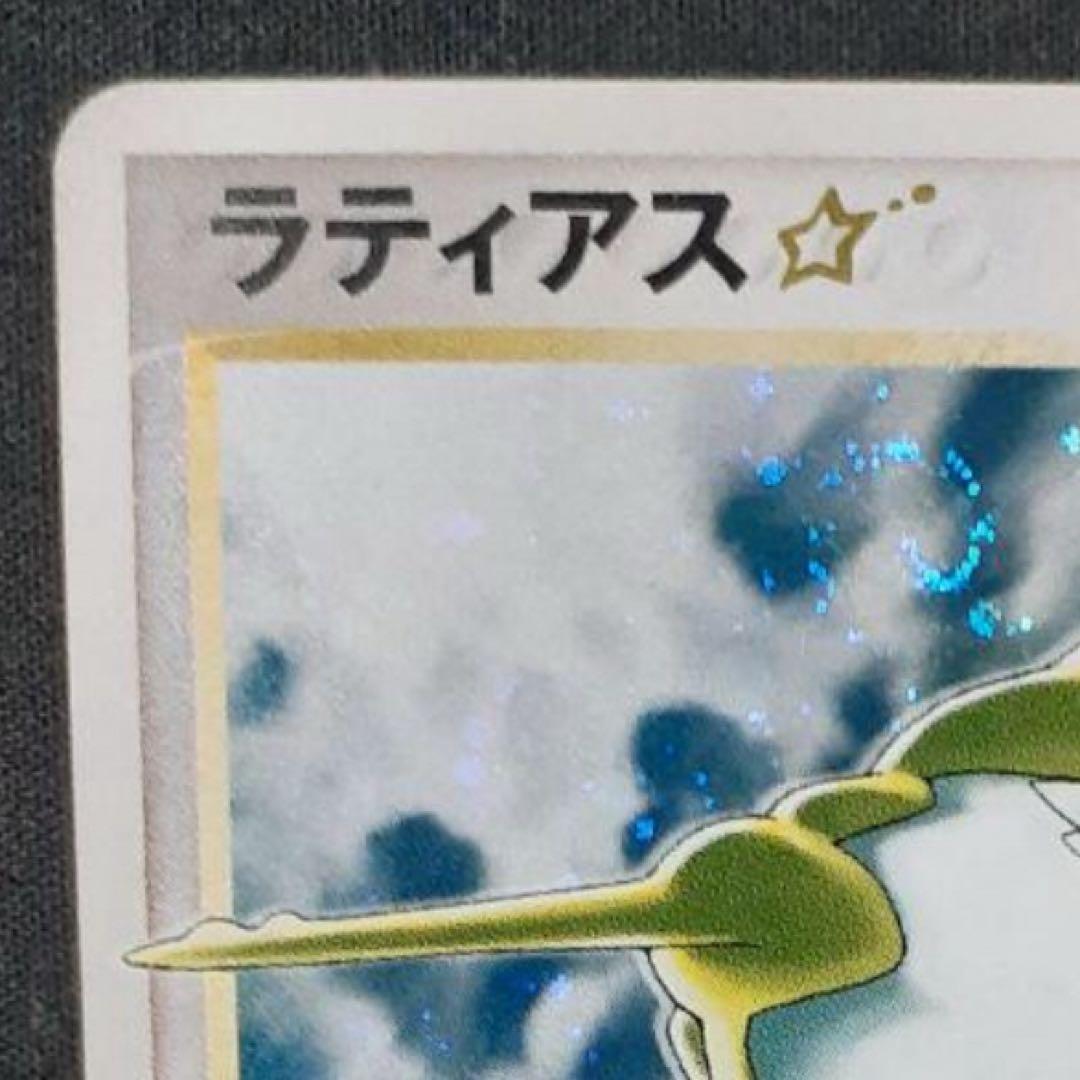 青色のバラの花束