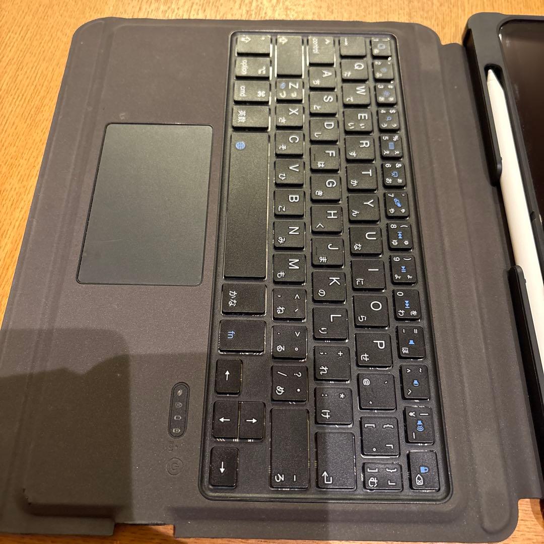 Apple iPad スペースグレー 本体　キーボード　スタイラスペン