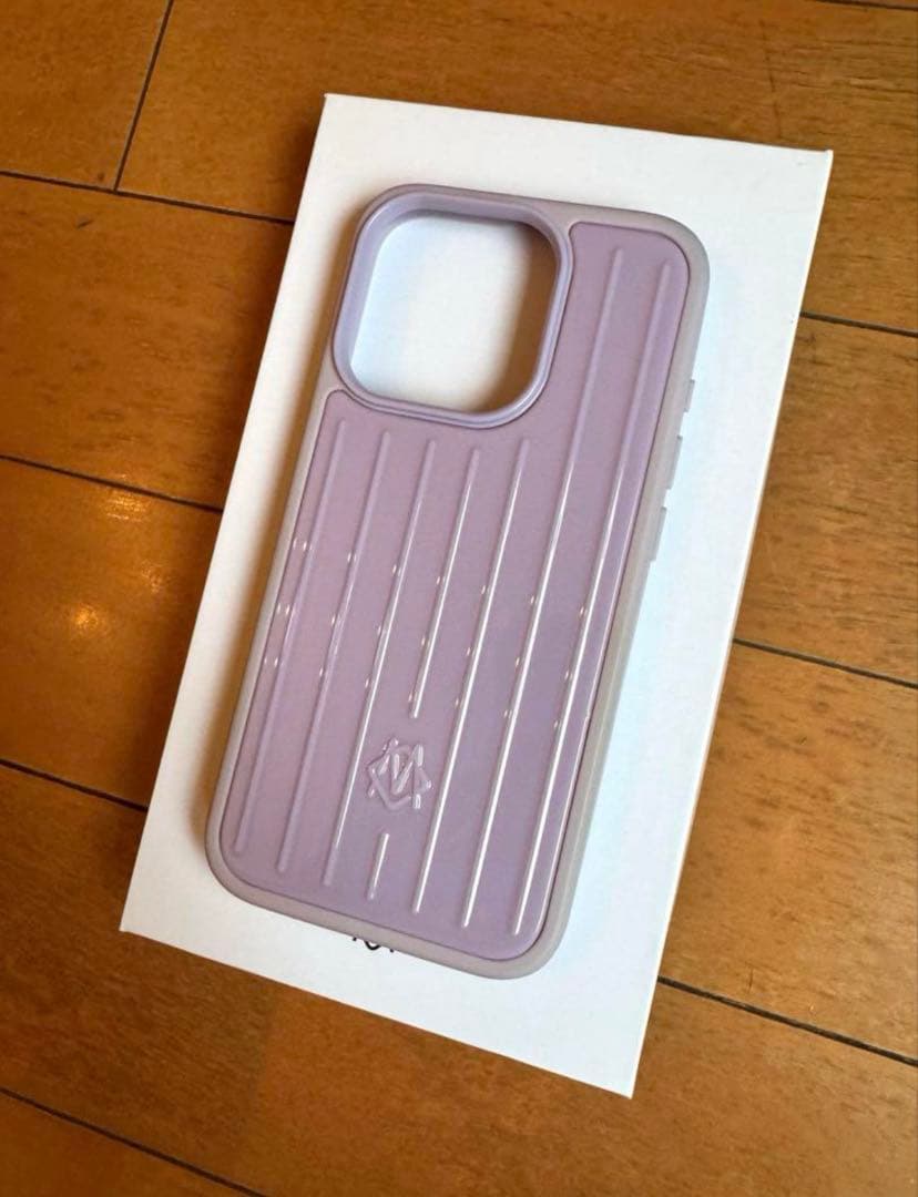 rimowa　iPhone 15 Pro　ラベンダー