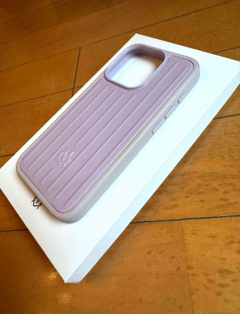rimowa　iPhone 15 Pro　ラベンダー