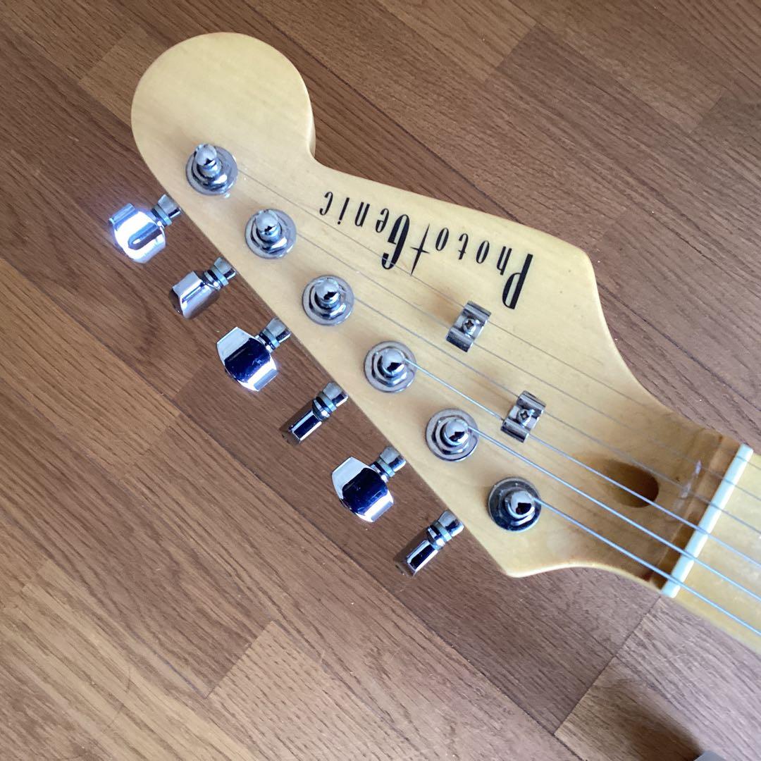 photogenicエレキギター(ブラック色)ストラトキャスター