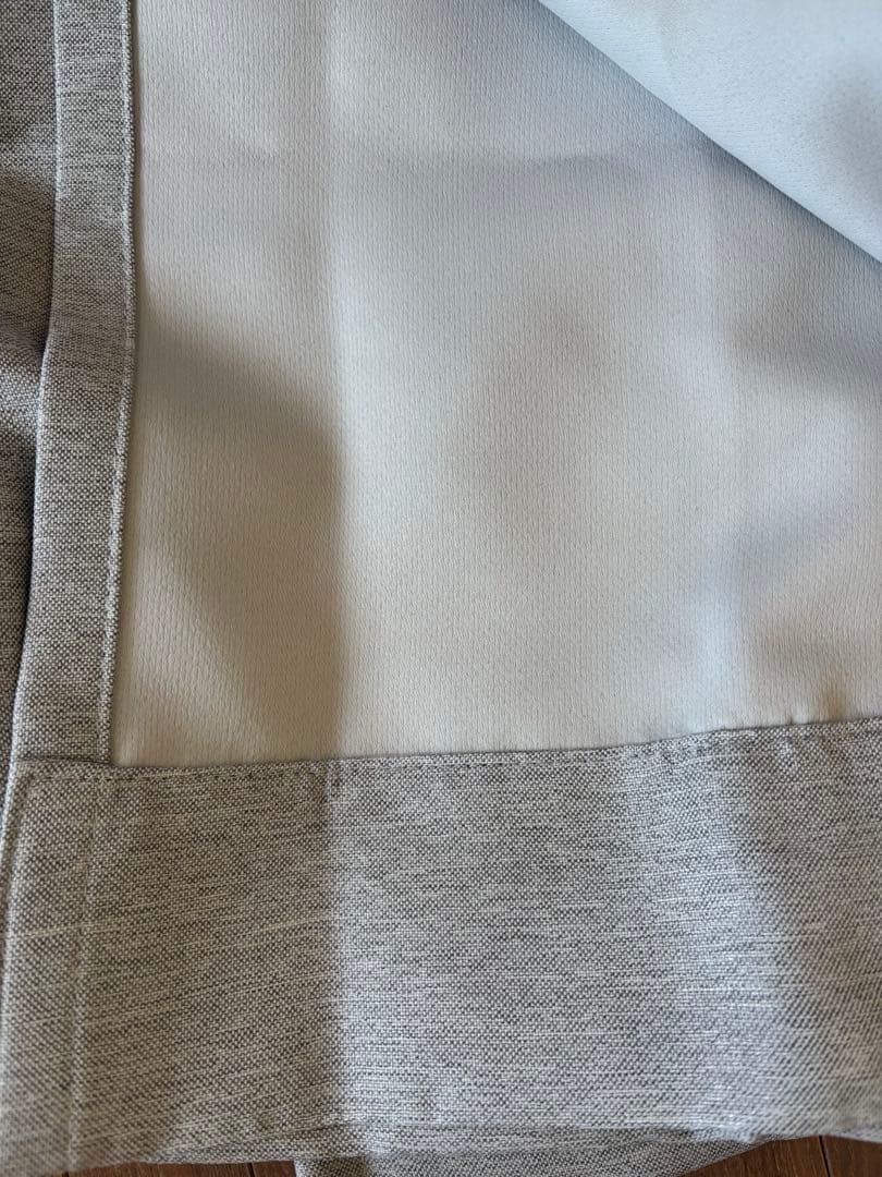 美品　東京インテリア　ドレープカーテン、レースカーテンセット