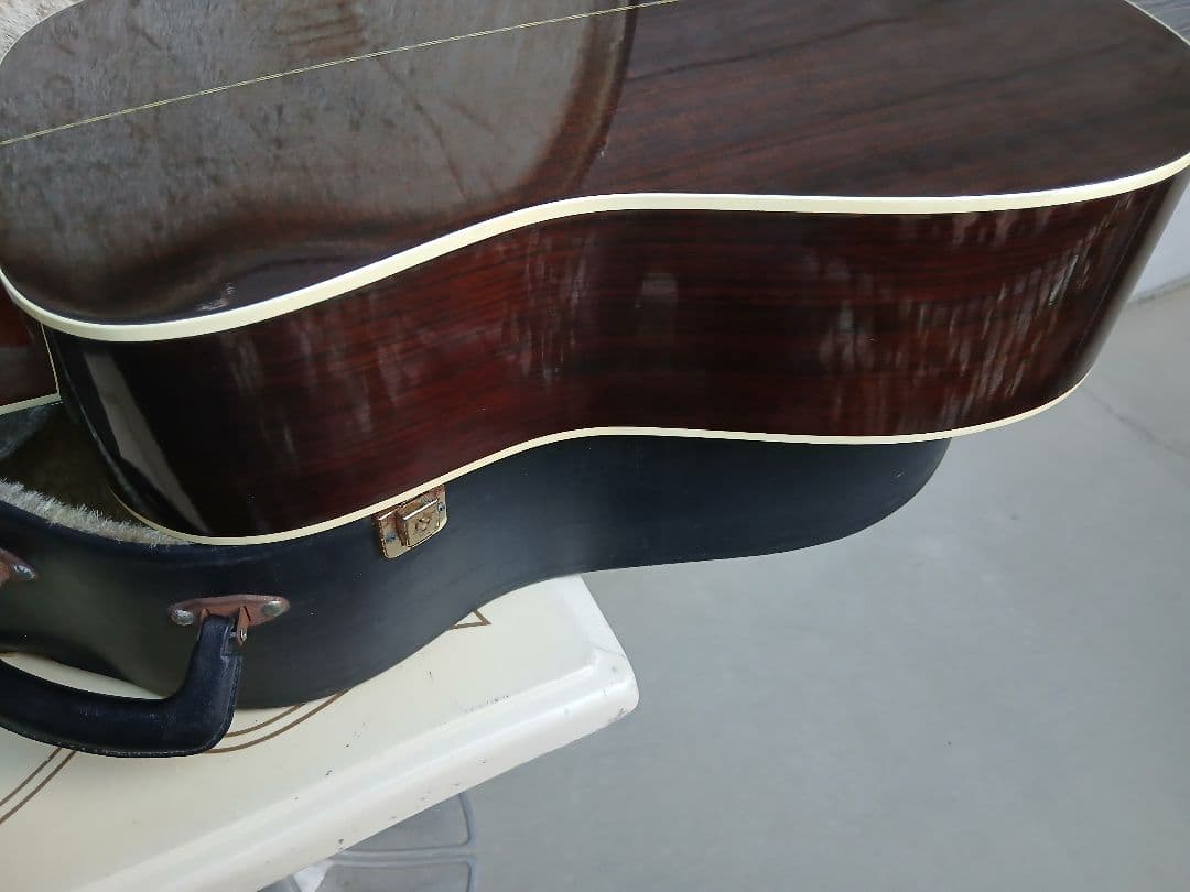 Yamaha アコースティックギター ハードケース付