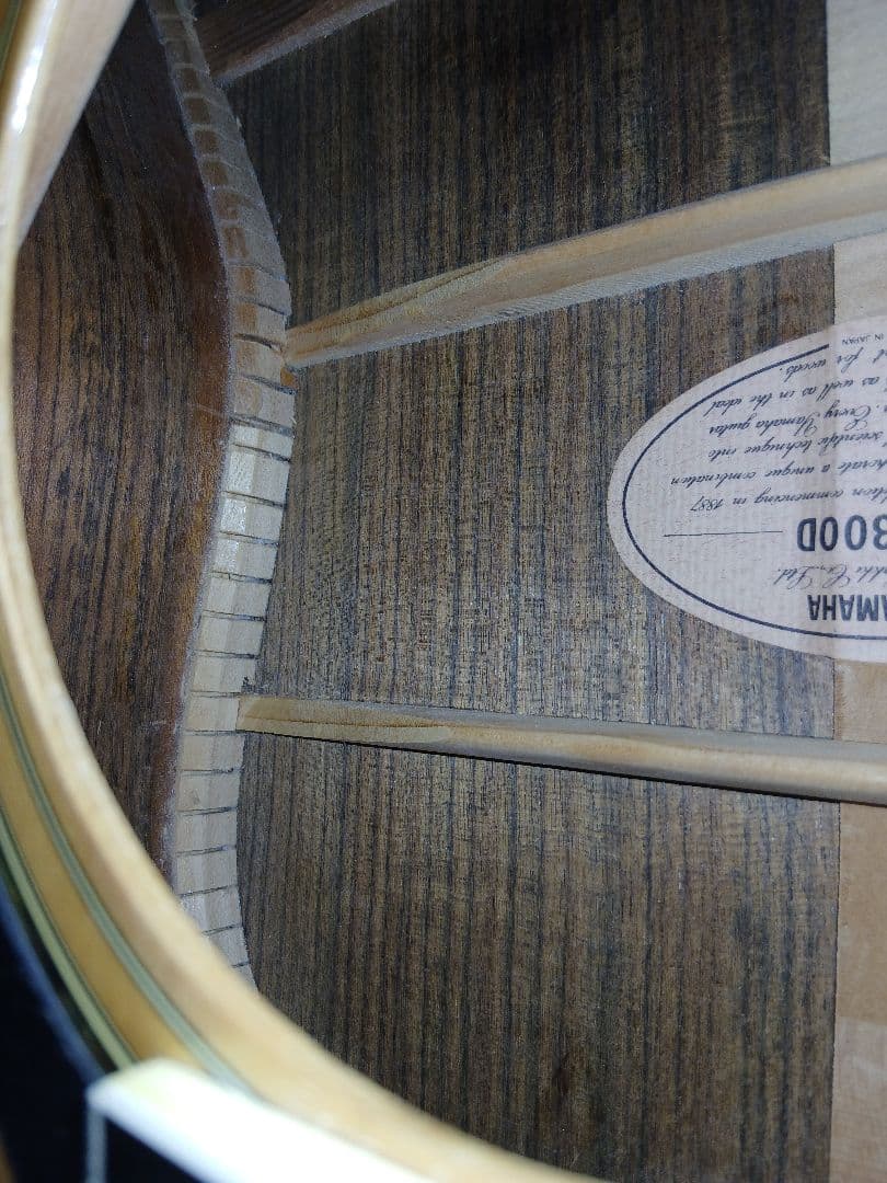 Yamaha アコースティックギター ハードケース付