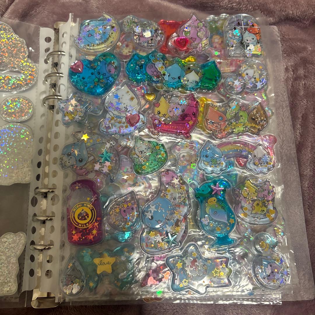 シール帳完成品2冊　最終値下げ