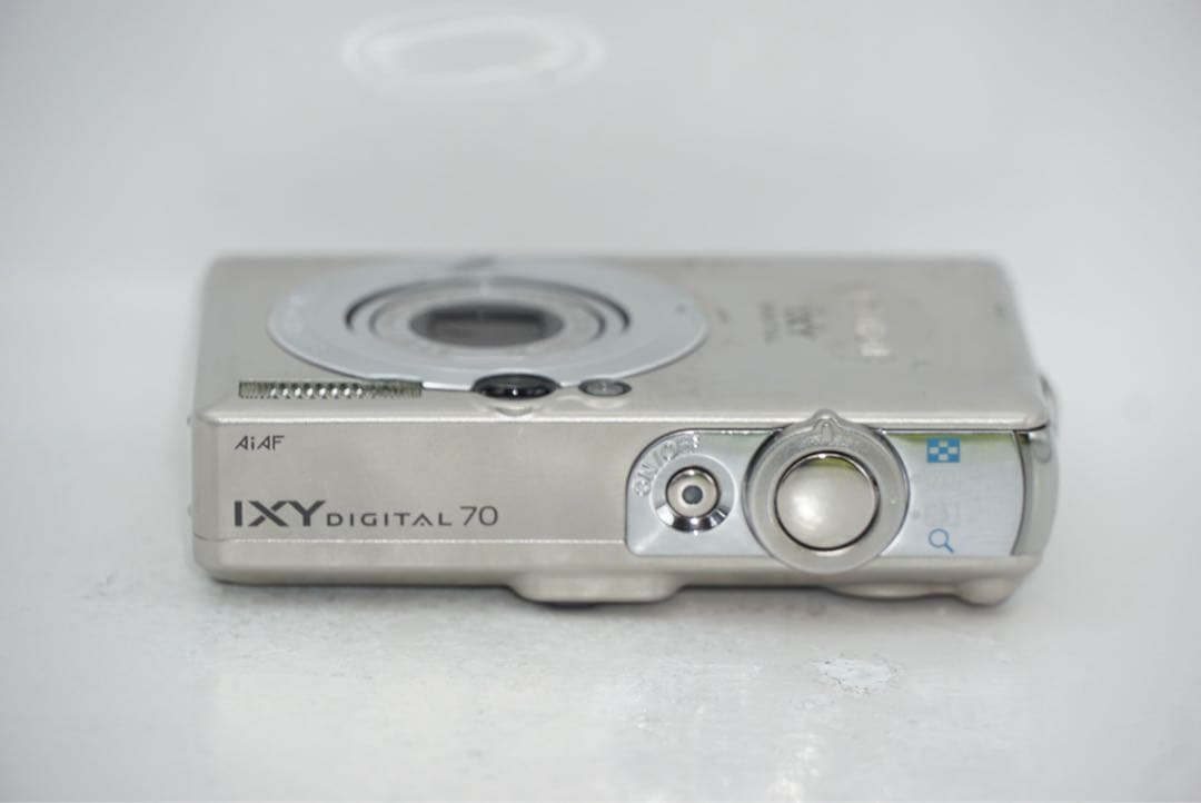 Canon キャノン IXY DIGITAL 70 シルバー