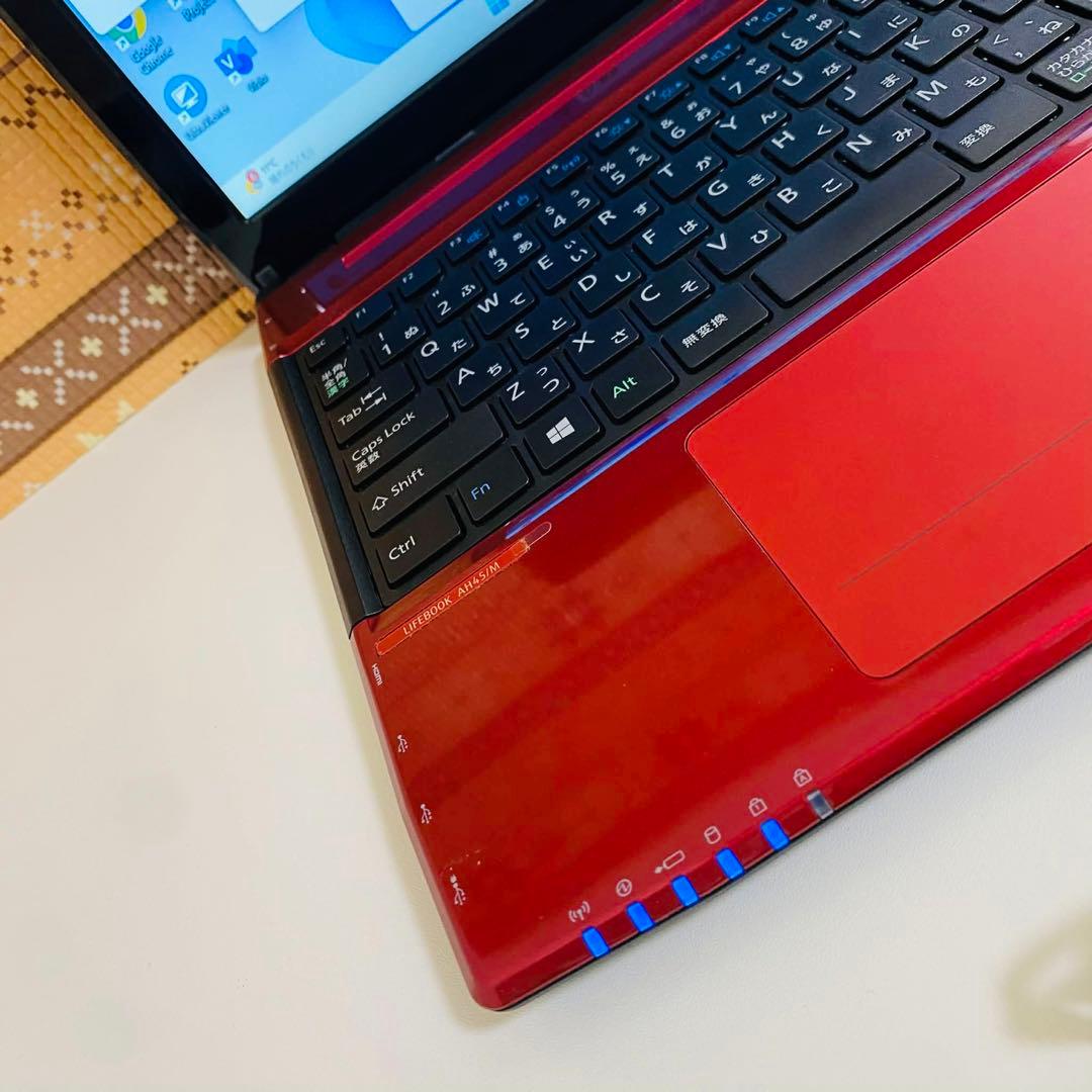 Y980 Fujitsuノートパソコン WEBカメラSSD高速Windows11