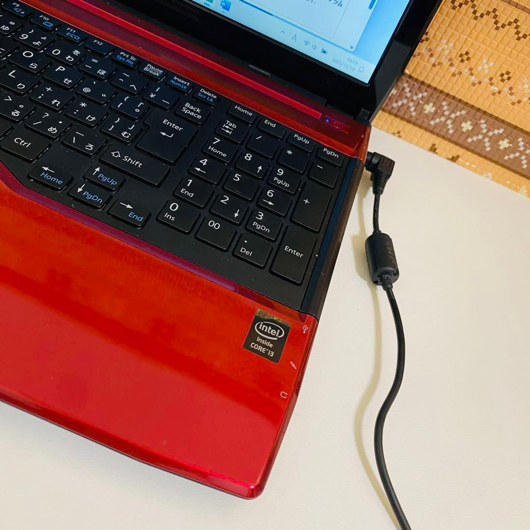 Y980 Fujitsuノートパソコン WEBカメラSSD高速Windows11