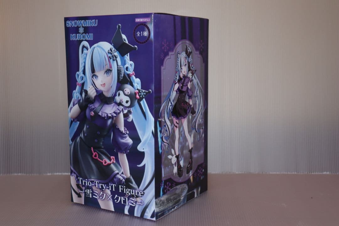 ㉝＿初音ミク　雪ミク　桜ミク　ガンダム　椿　フィギュア 　４体セット