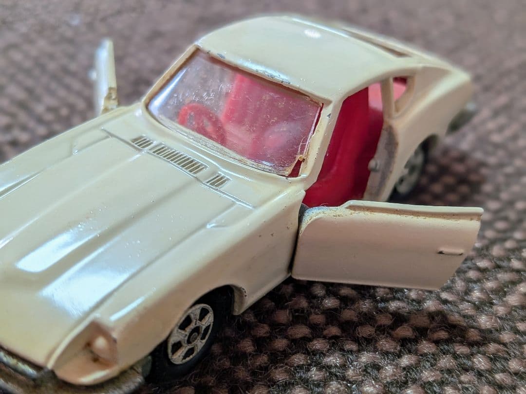 トミカ　NO6