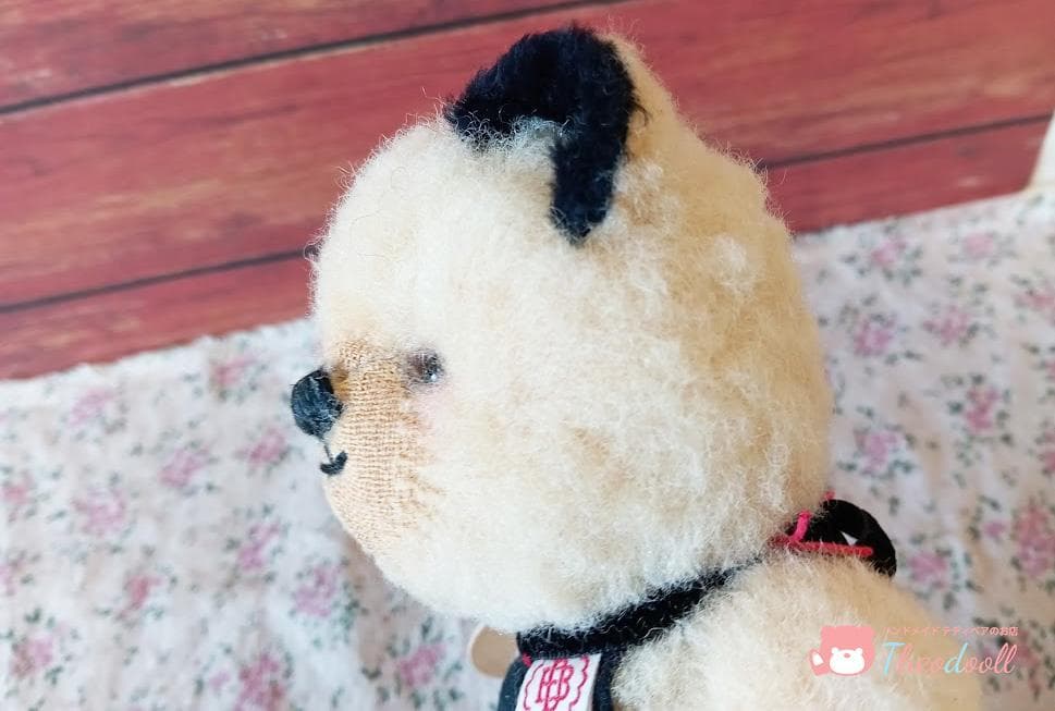 ハンドメイド　黒耳イエローLサイズ