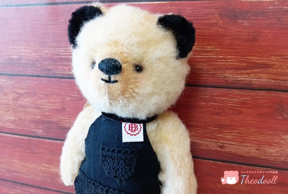 ハンドメイド　黒耳イエローLサイズ