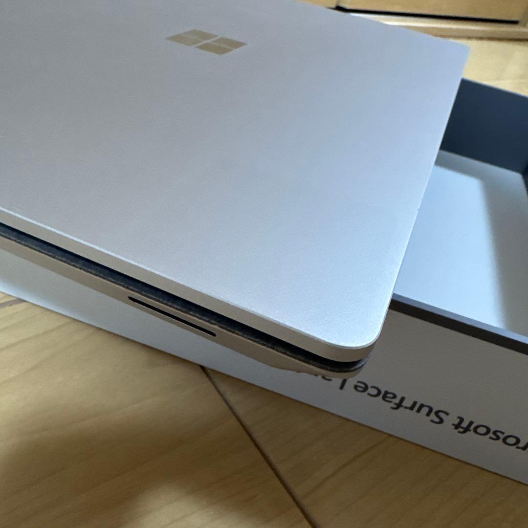 Surface Laptop 5 13.5インチ QZI-00020