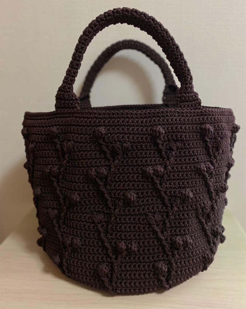 スワン糸かぎ針編みカゴバッグ  大容量　ブラウン　花柄　秋