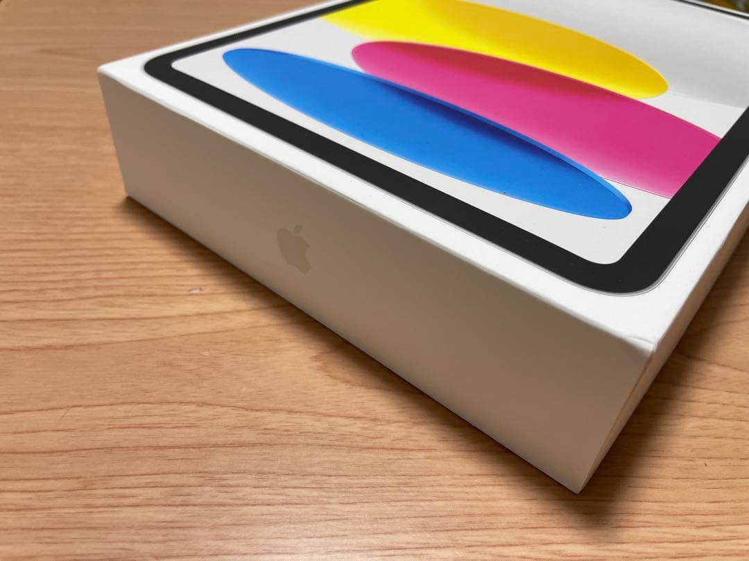 新規未開封　iPad 10世代